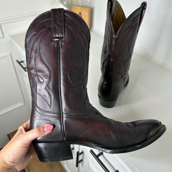 **SOLD**Cody James Men’s Cowboy Boots – Size 10D Burgundy Oxblood Leather - Picture 7 of 9